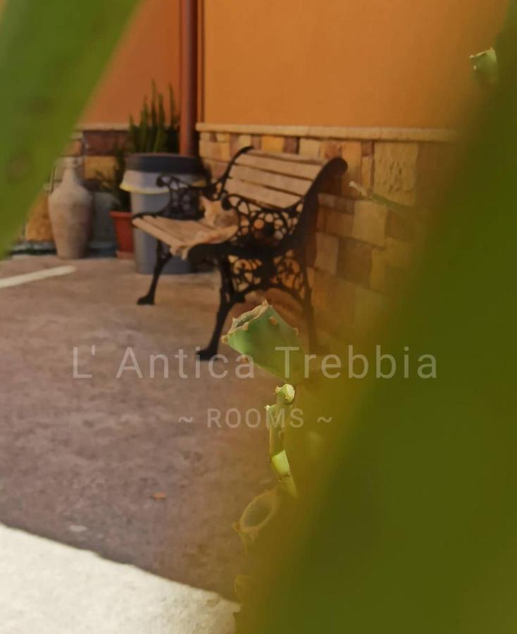 L' Antica Trebbia - Rooms Caltanissetta Exteriör bild