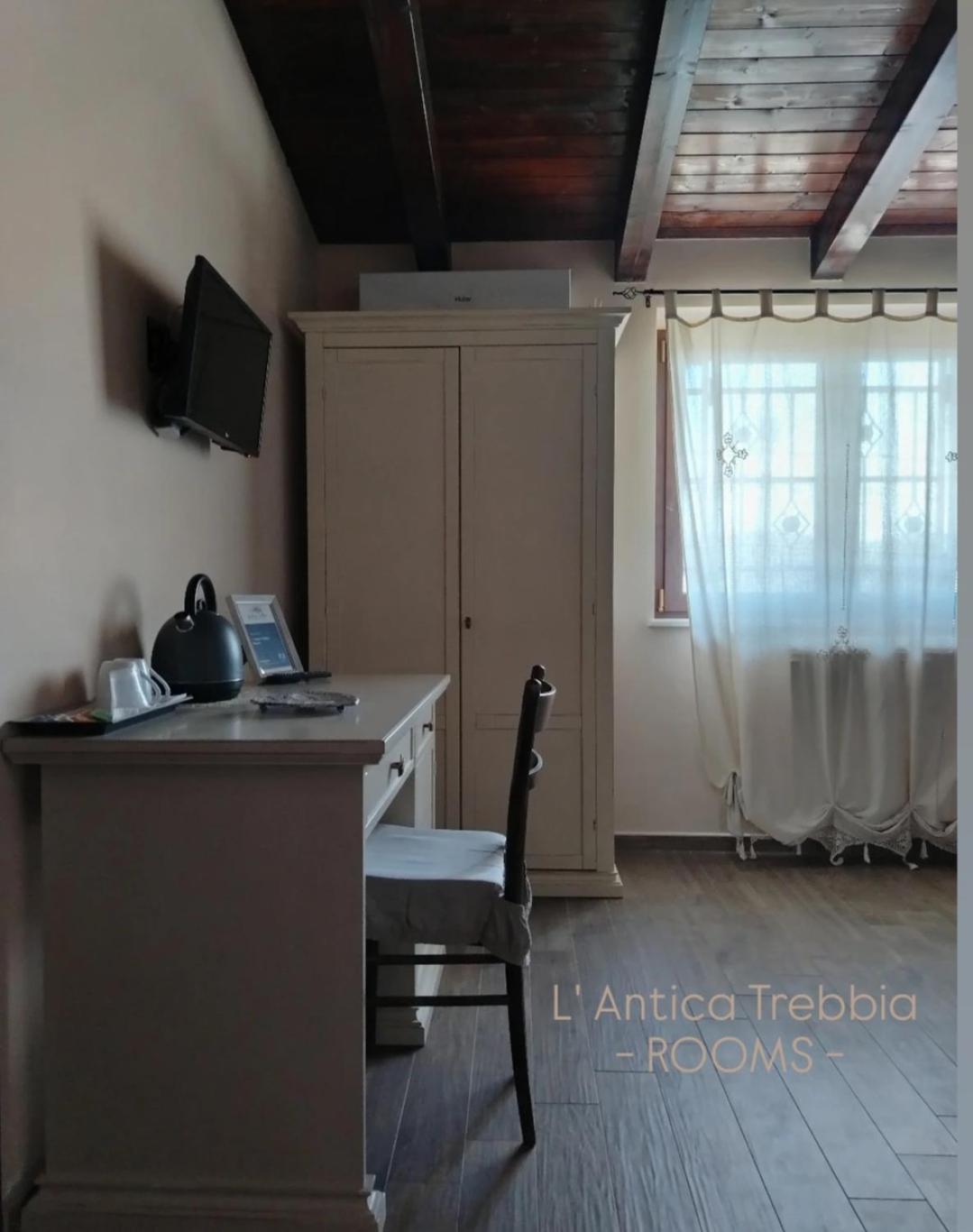 L' Antica Trebbia - Rooms Caltanissetta Exteriör bild